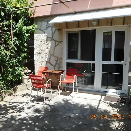 No.57 Apartment